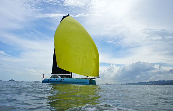 Deep Blue 40 Saildrive